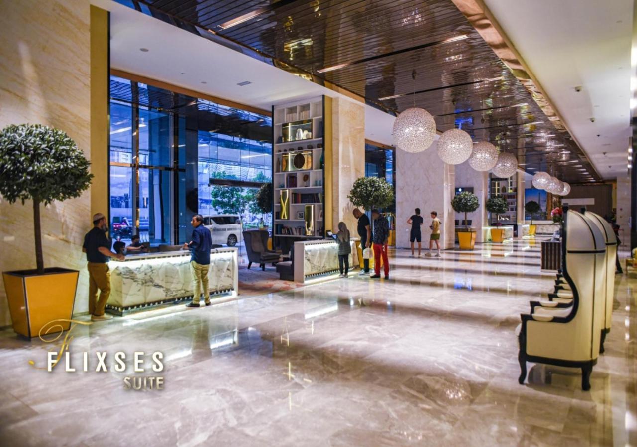 Flixses Suites At Platinum Klcc Куала Лумпур Екстериор снимка