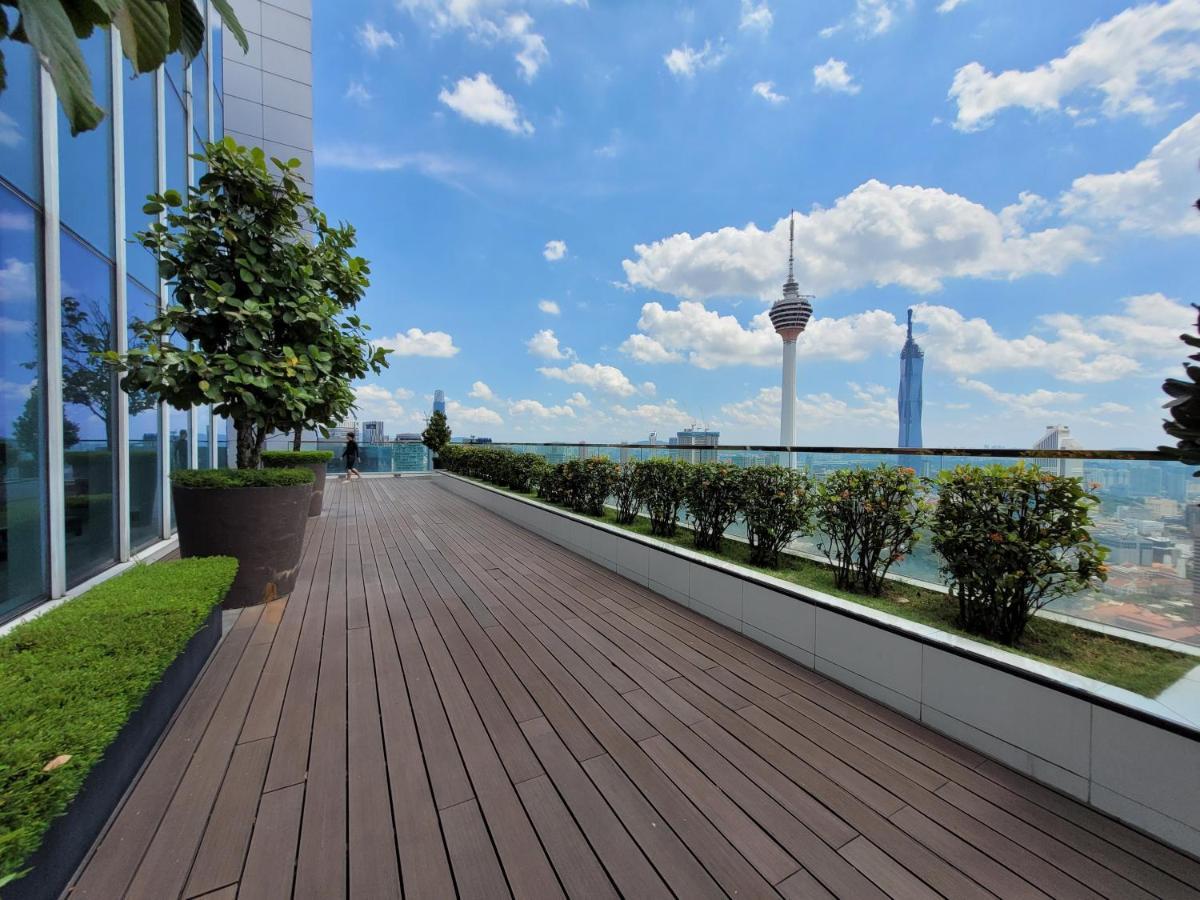 Flixses Suites At Platinum Klcc Куала Лумпур Екстериор снимка