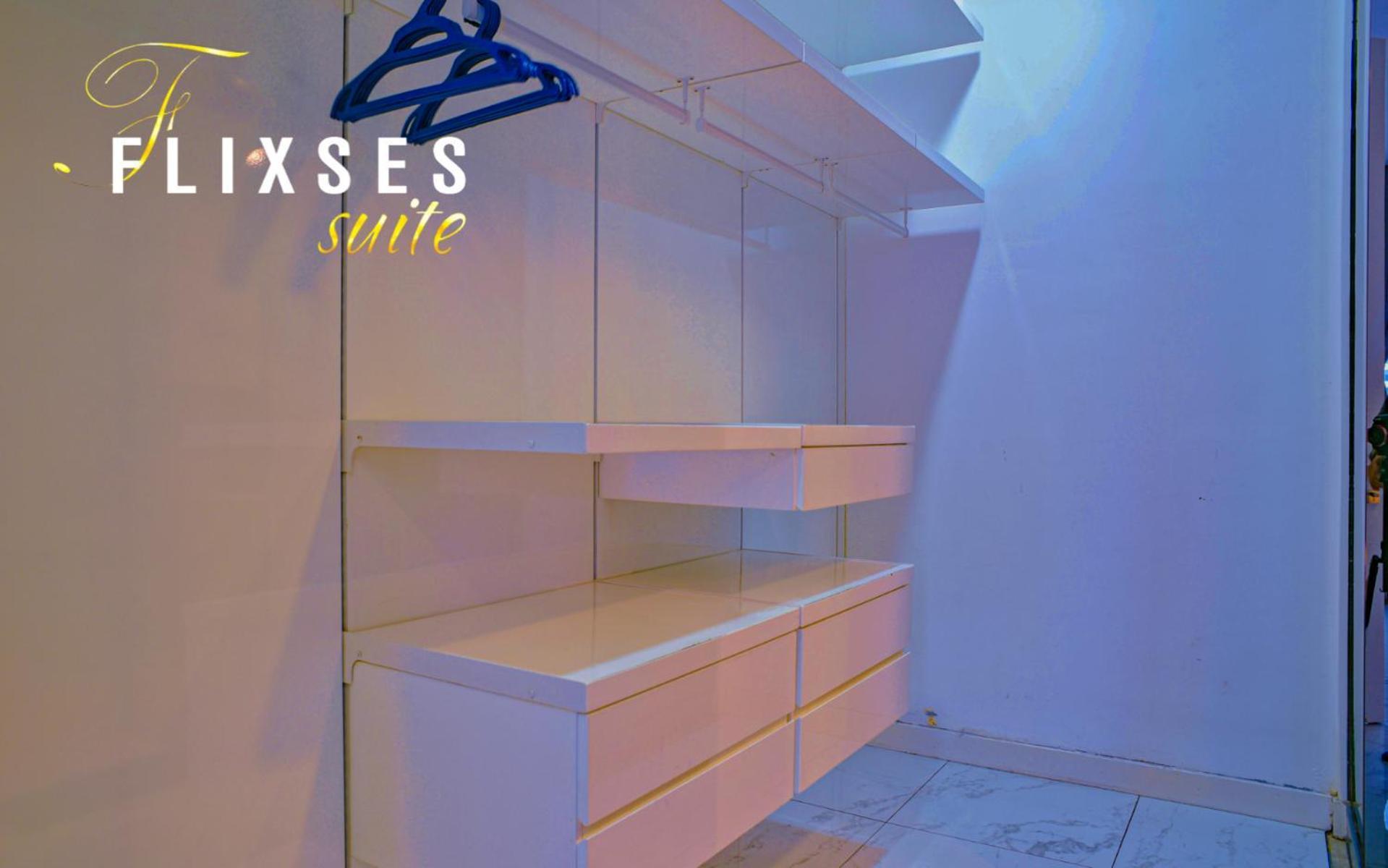 Flixses Suites At Platinum Klcc Куала Лумпур Екстериор снимка